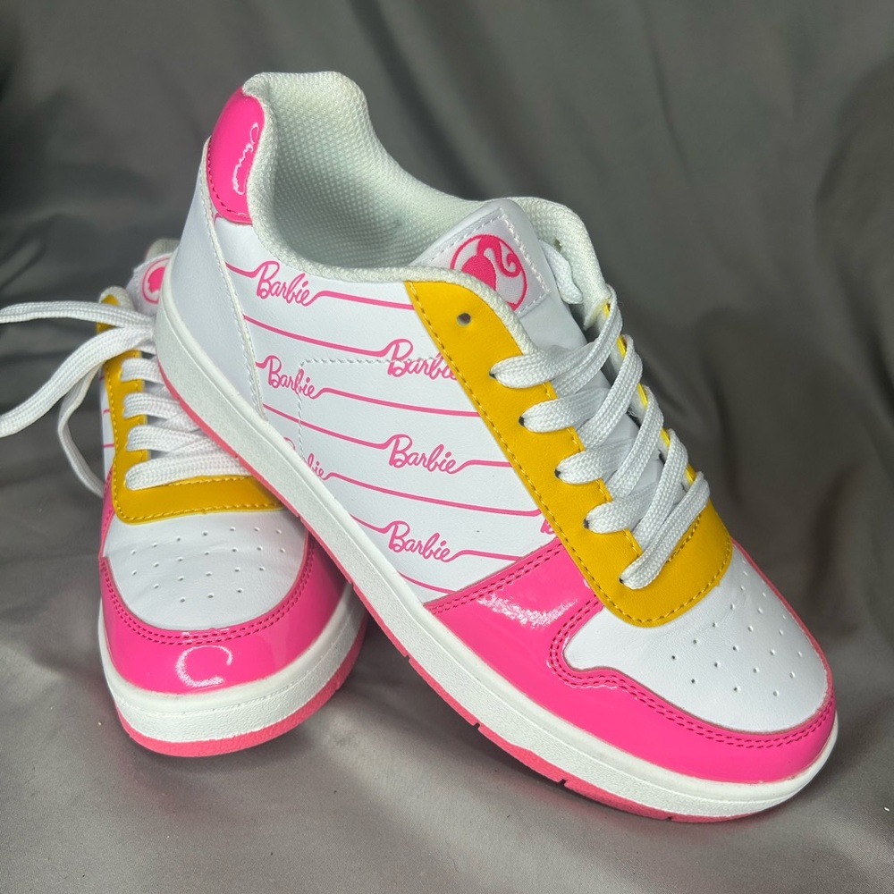 Barbie Sneakers Womens 7 Mattel Leather Hot Pink Athletic Shoes 2023 WMBA43BB001